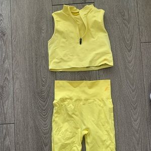 Yellow workout set💛